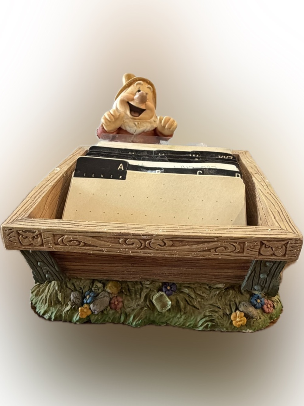 Vintage Disney Snow White & The Seven Dwarves Happy Address Card Holder Figurine